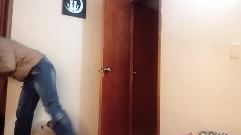 Snapshot of luanathebest chatting on 09/20/25, 05:30 LuanaTheBest online show from 09/20/25, 05:30