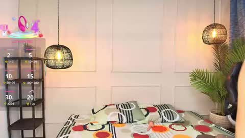 Snapshot of luandy_ chatting on 10/24/25, 08:05 lUAN online show from 10/24/25, 08:05