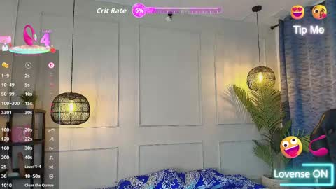 lUAN online show from 04/23/26, 11:42