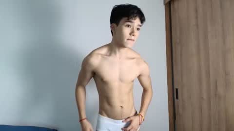Snapshot of luandy_1 chatting on 06/21/26, 12:30 luandy_1 online show from 06/21/26, 12:30