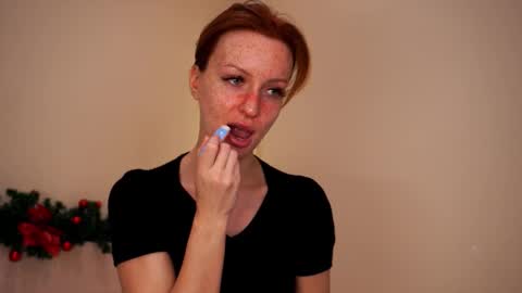 Snapshot of lubafox chatting on 01/12/26, 07:41 Luba online show from 01/12/26, 07:41