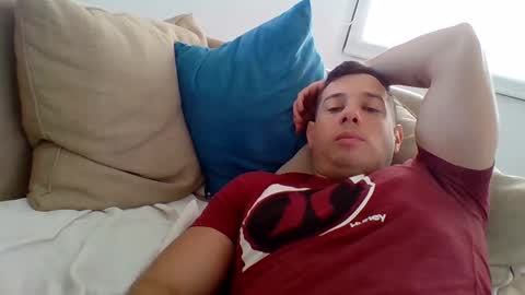 luca23millo90 online show from 10/19/25, 05:35