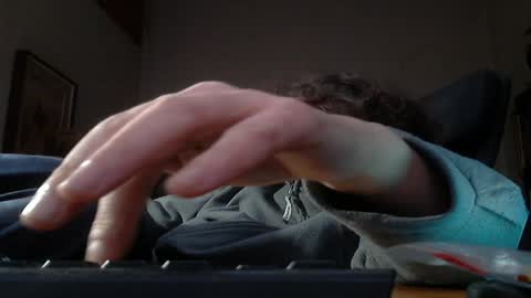 Snapshot of luca78_78 chatting on 01/19/25, 03:10 luca78 online show from 01/19/25, 03:10