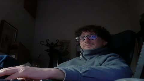 Snapshot of luca78_78 chatting on 02/01/25, 04:00 luca78 online show from 02/01/25, 04:00