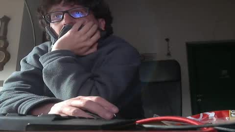 Snapshot of luca78_78 chatting on 12/04/25, 11:02 luca78 online show from 12/04/25, 11:02