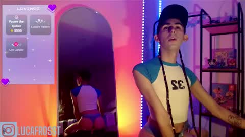 Snapshot of luca_frost chatting on 11/05/25, 11:10 Luca online show from 11/05/25, 11:10