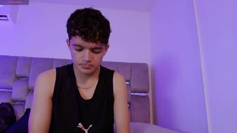 luca_voss1 online show from 04/14/26, 11:49