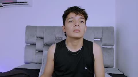 luca_voss1 online show from 04/16/26, 11:55