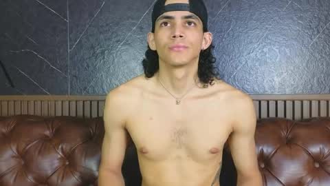 lucaalessi online show from 04/21/26, 01:50