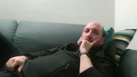 Luca online show from 12/14/25, 08:02