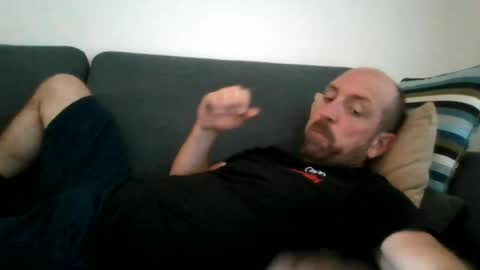 Snapshot of lucabeech88 chatting on 06/22/26, 11:29 Luca online show from 06/22/26, 11:29