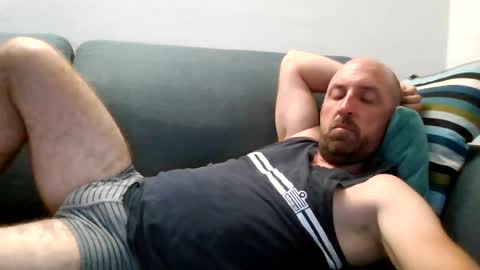 Snapshot of lucabeech88 chatting on 07/10/26, 07:05 Luca online show from 07/10/26, 07:05