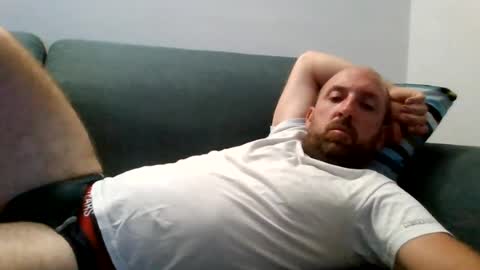 Snapshot of lucabeech88 chatting on 07/15/26, 07:08 Luca online show from 07/15/26, 07:08
