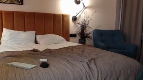 Snapshot of lucacharm chatting on 02/09/25, 03:11 lucacharm online show from 02/09/25, 03:11