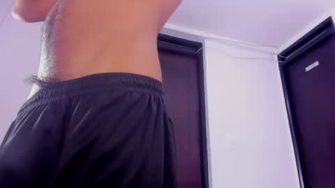 Snapshot of lucas_cruz1 chatting on 06/25/26, 05:12 lucas_cruz1 online show from 06/25/26, 05:12