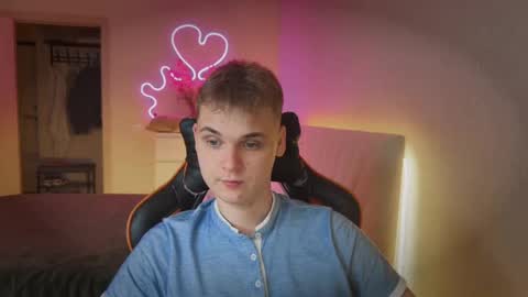 Snapshot of lucas_dany chatting on 09/09/25, 06:46 Lucas Gill online show from 09/09/25, 06:46