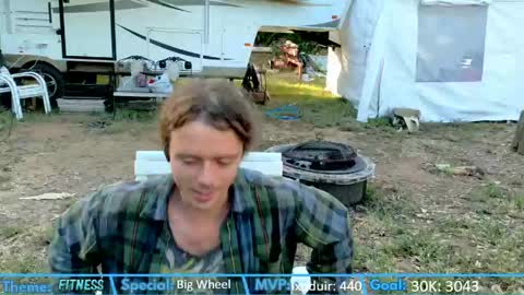 Snapshot of lucas_jacobs chatting on 05/31/26, 01:47 LucasJacobs online show from 05/31/26, 01:47