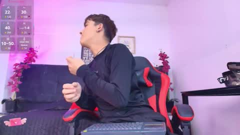 Snapshot of lucas_lovee chatting on 03/01/26, 03:30 Lucas lovee online show from 03/01/26, 03:30