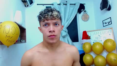 Lucas Luxx online show from 12/17/25, 12:00