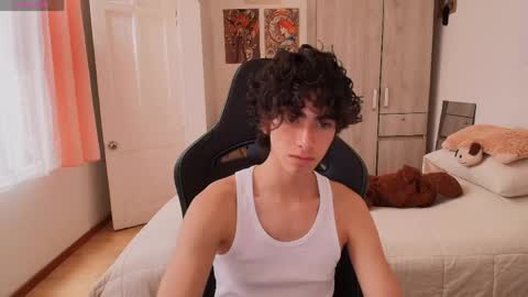 lucas_xo online show from 04/18/26, 07:58