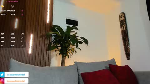 LUCA SANTOS online show from 03/25/26, 04:18