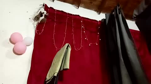 Daniel online show from 02/18/25, 10:47