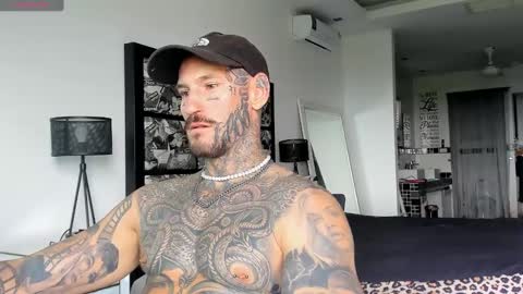 lucasexclusive online show from 01/09/25, 04:41