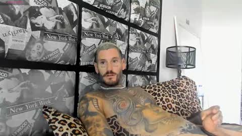 lucasexclusive online show from 02/15/25, 07:49