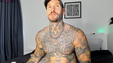 lucasexclusive online show from 11/04/25, 06:56