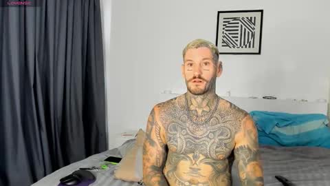 lucasexclusive online show from 11/29/25, 03:31