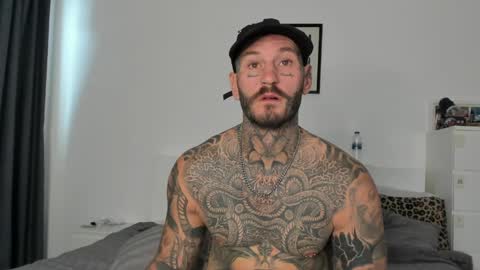 lucasexclusive online show from 04/10/26, 05:34