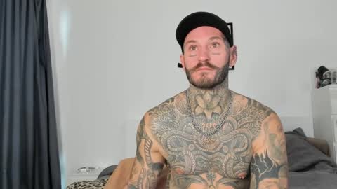 lucasexclusive online show from 04/13/26, 03:56