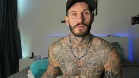 Snapshot of lucasexclusive chatting on 04/29/26, 07:01 lucasexclusive online show from 04/29/26, 07:01