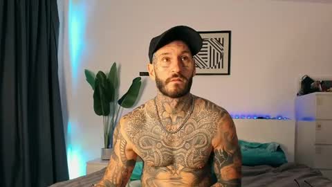 Snapshot of lucasexclusive chatting on 05/30/26, 05:48 lucasexclusive online show from 05/30/26, 05:48