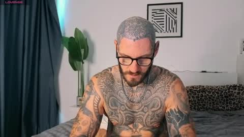 Snapshot of lucasexclusive chatting on 06/23/26, 06:22 lucasexclusive online show from 06/23/26, 06:22