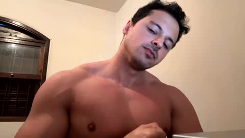 lucasfit24 online show from 01/15/25, 11:43