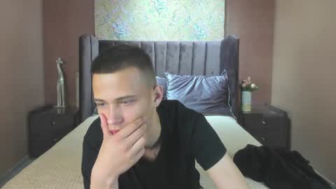 lucaskaur online show from 07/12/26, 12:51