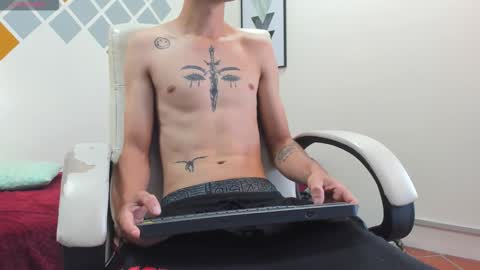 LucassSmith11 online show from 12/22/25, 12:02