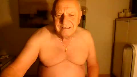 Snapshot of lucbottom031249 chatting on 07/21/26, 01:19 lucbottom031249 online show from 07/21/26, 01:19