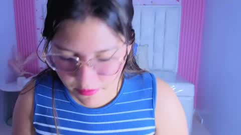 Lucero  online show from 04/25/26, 03:42