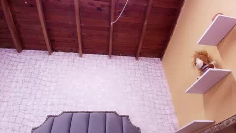 Lucero W online show from 03/04/25, 01:23