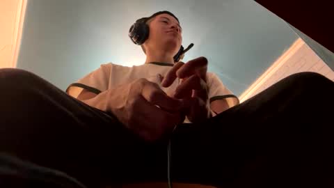 Felipe online show from 12/14/24, 01:17