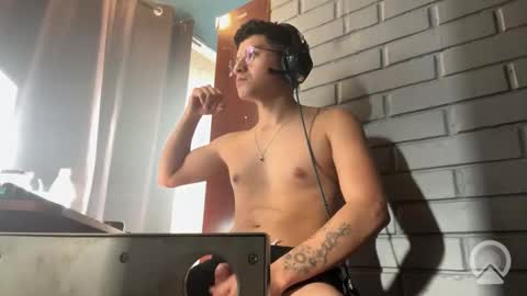 Felipe online show from 09/16/25, 12:17