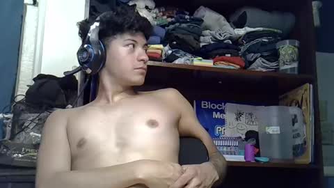 Snapshot of luchosaando chatting on 05/07/26, 02:50 Felipe online show from 05/07/26, 02:50