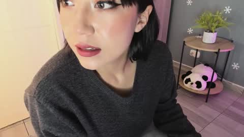 Snapshot of luci_fer15 chatting on 01/23/25, 02:02 Luci y Fer online show from 01/23/25, 02:02