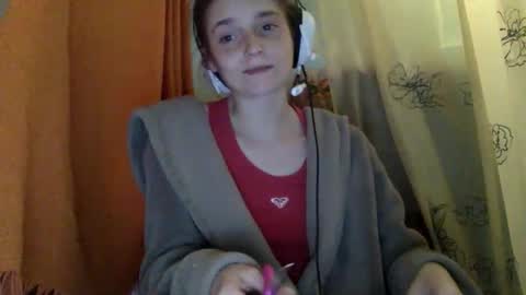 Snapshot of luci_layne chatting on 05/12/26, 10:29 Luci Layne online show from 05/12/26, 10:29