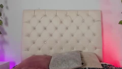 Luciana Ramirez  Sofia Collins online show from 10/07/25, 01:08