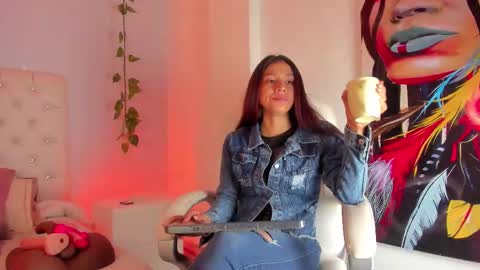 Luciana Ramirez  Sofia Collins online show from 01/13/26, 01:05