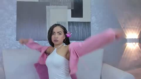 Snapshot of lucia_janne chatting on 06/09/26, 08:53 Lucla online show from 06/09/26, 08:53