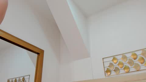 lucia_lorenz online show from 02/05/26, 11:26